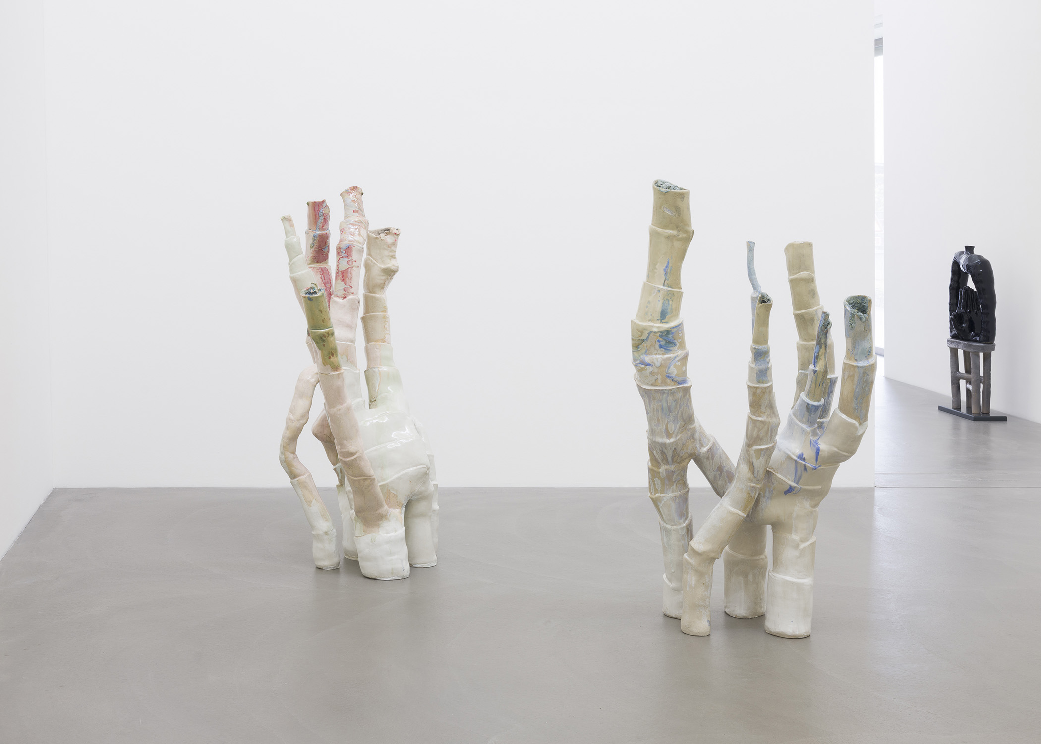 Isa Melsheimer, ound of the Earth. Ceramics in Contemporary Art, Kunstmuseum / Kunsthalle Appenzell, Switzerland.