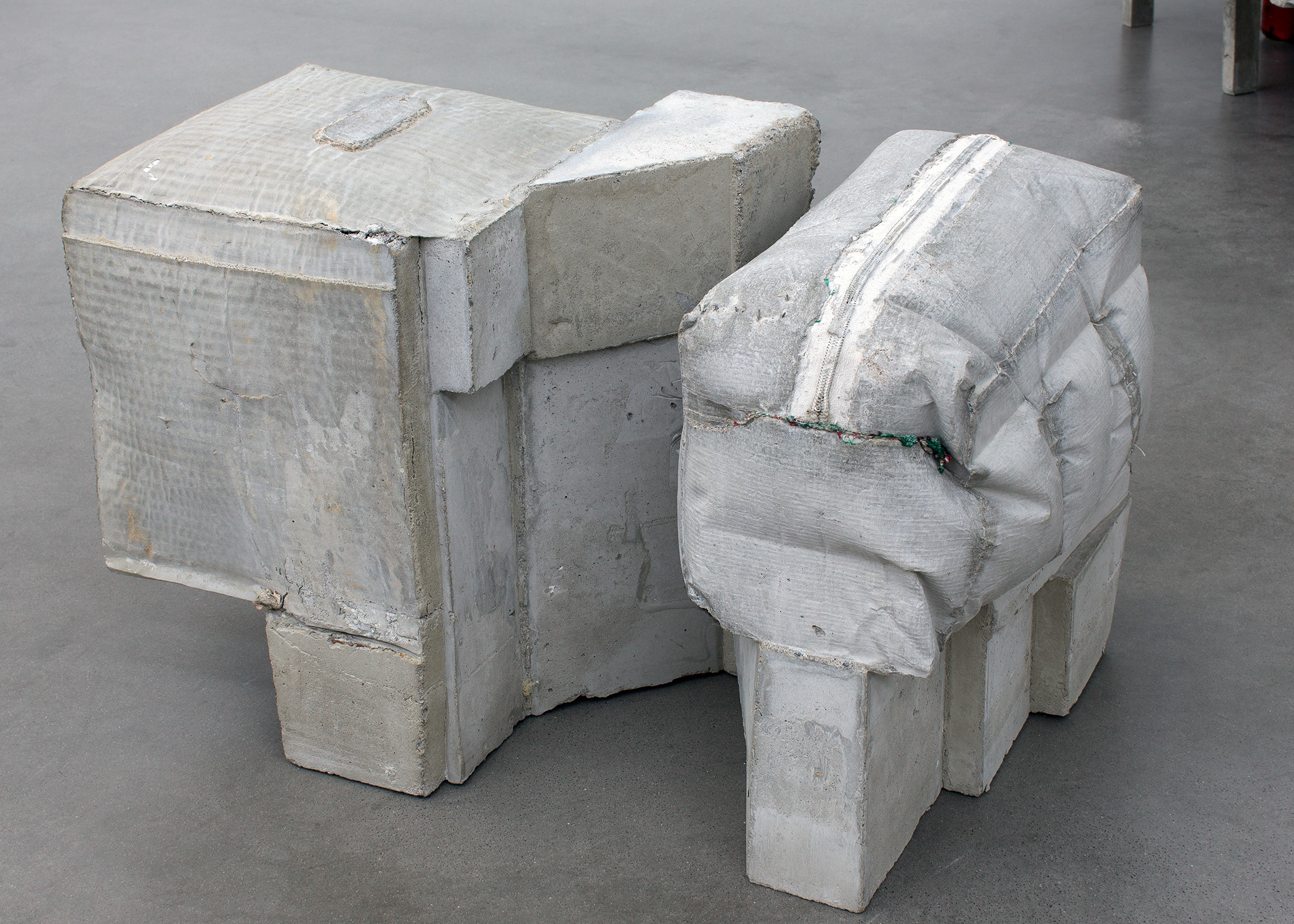 Isa Melsheimer Der unerfreuliche Zustand der Textur KINDL – Zentrum für zeitgenössische Kunst, Berlin.