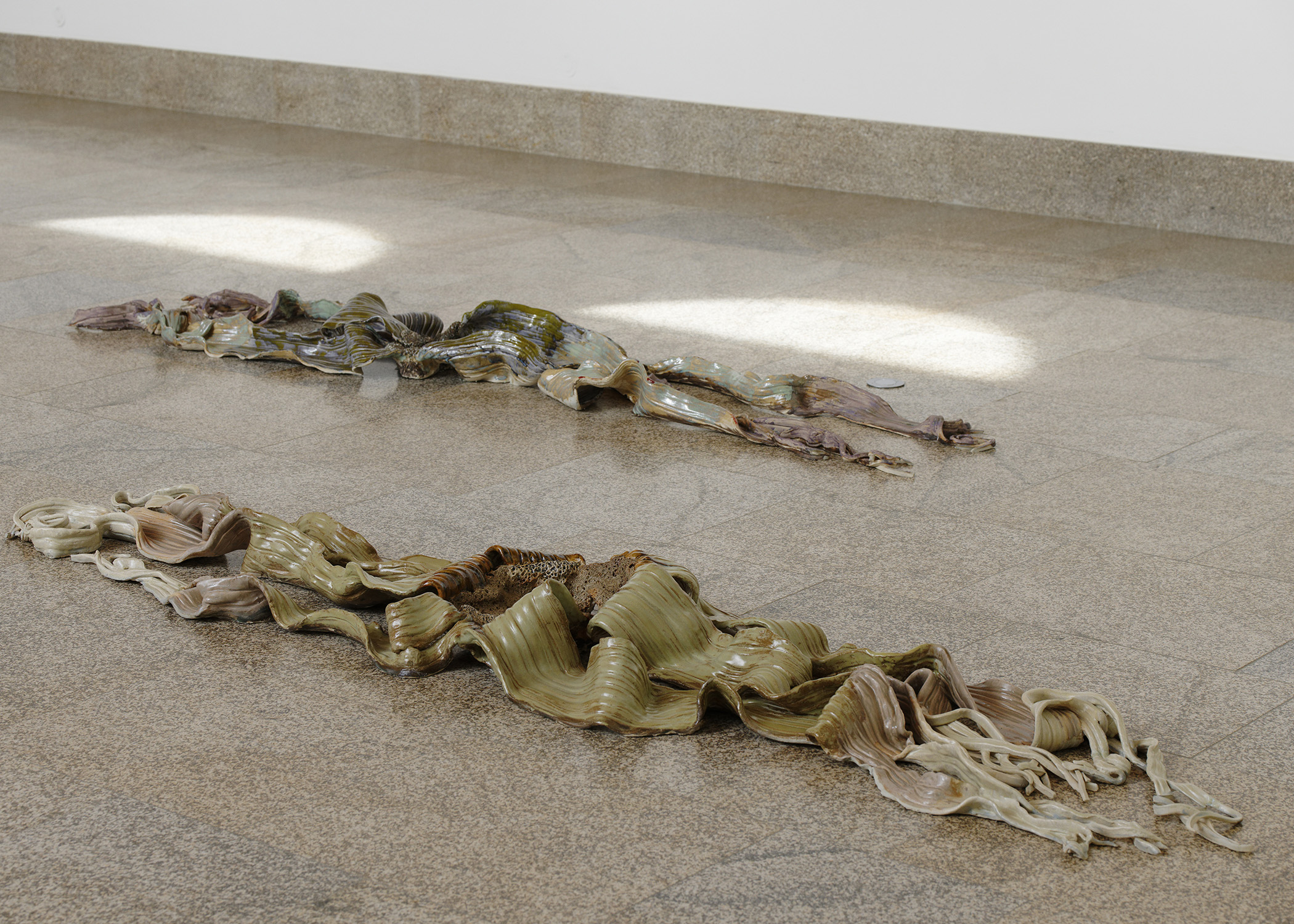 Isa Melsheimer, CONCRETE BODIES ARE FINITE Centre international d'art et du paysage Île de Vassivière.
