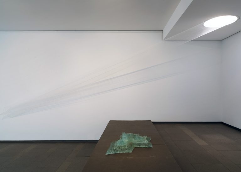 Isa Melsheimer, Kontrastbedürfnis, Ernst Barlach Haus Hamburg.