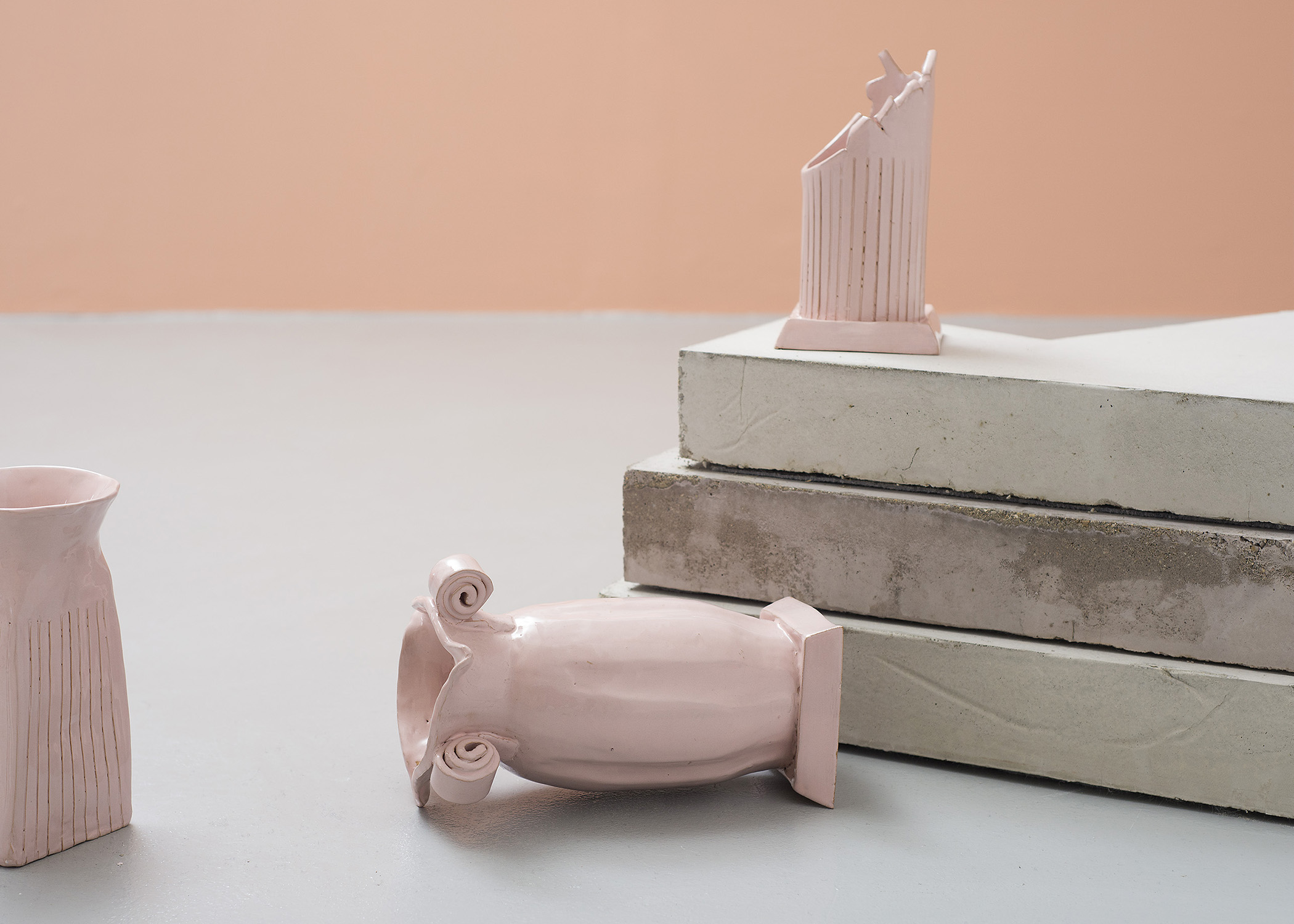 Isa Melsheimer, Times are hard but Postmodern, Galerie Jocelyn Wolff, Paris.