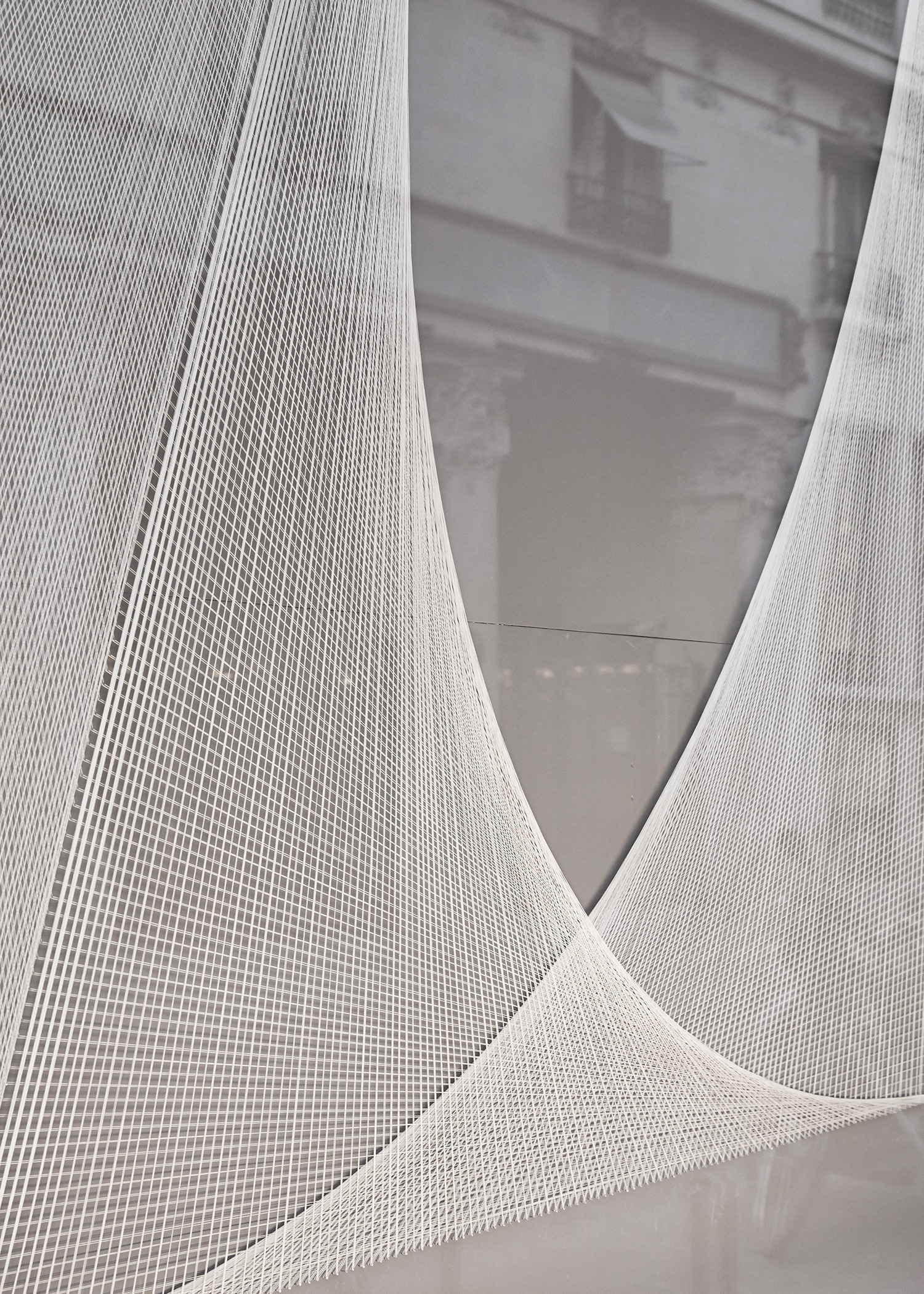 Espace Louis Vuitton, Paris, Le Fil Rouge with Isa Melsheimer.